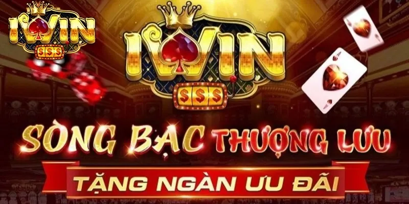 Vận động viên quần vợt đang giao bóng trên sân